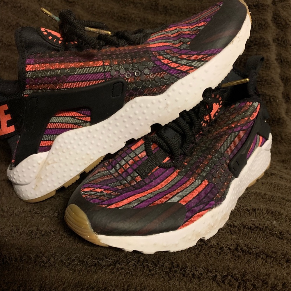Women’s Nike shoes